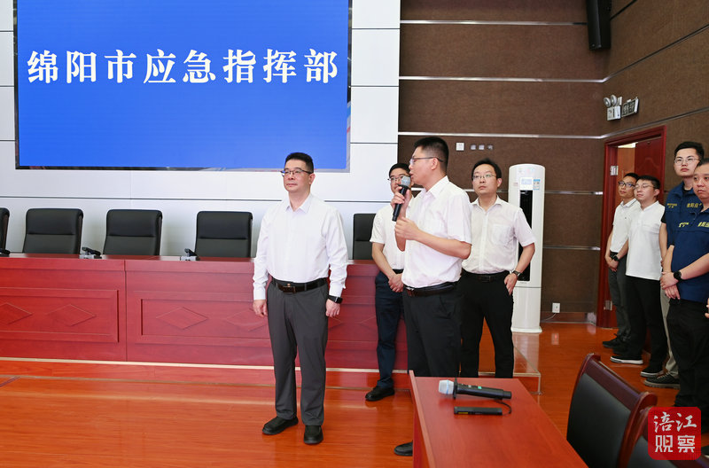 2025年6月10日，李云督導(dǎo)檢查應(yīng)急管理、食品安全、河長制等工作（應(yīng)急管理局）5   張莉 攝.jpg